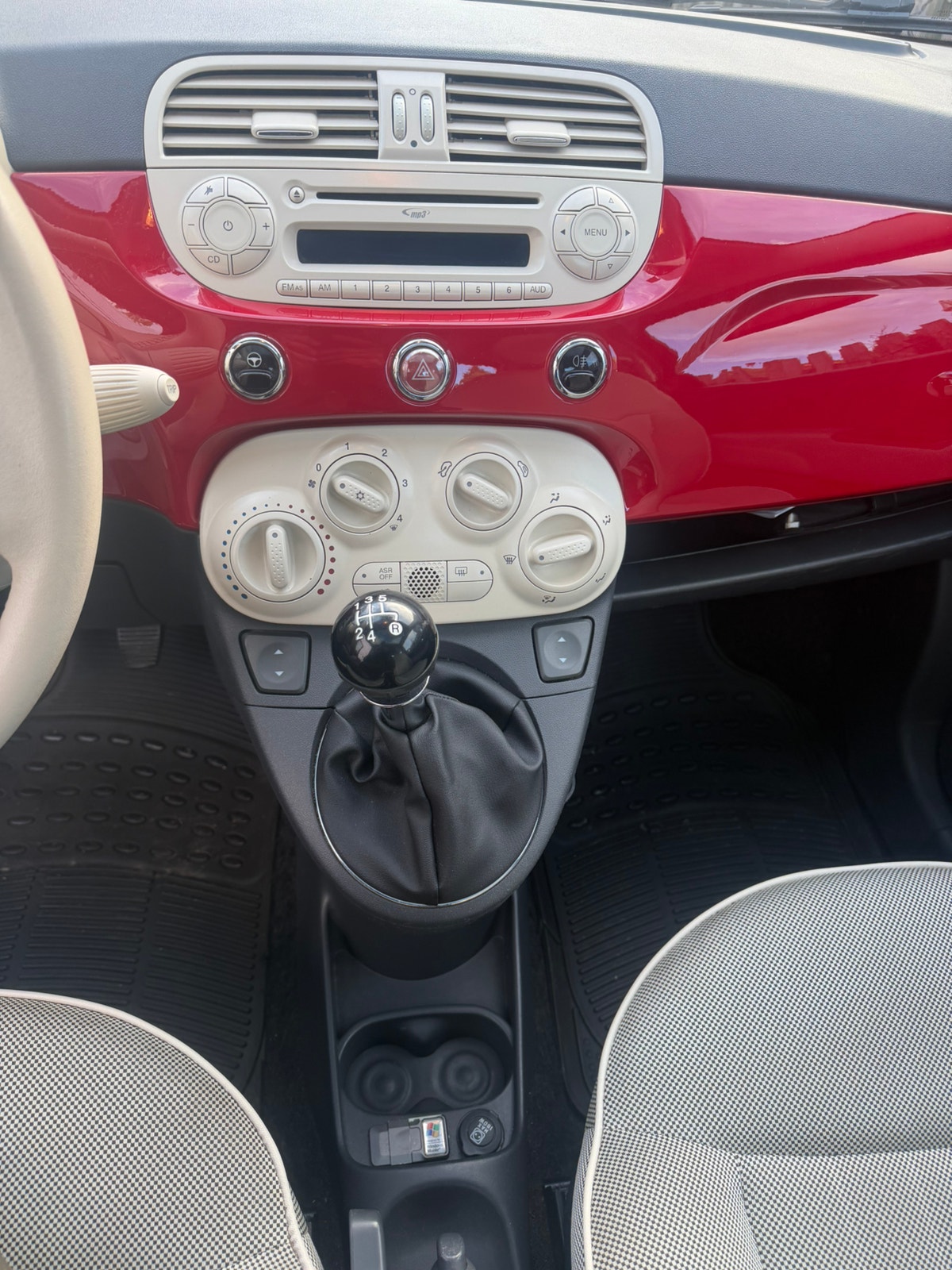Fiat 500 til salg hos Nabilli