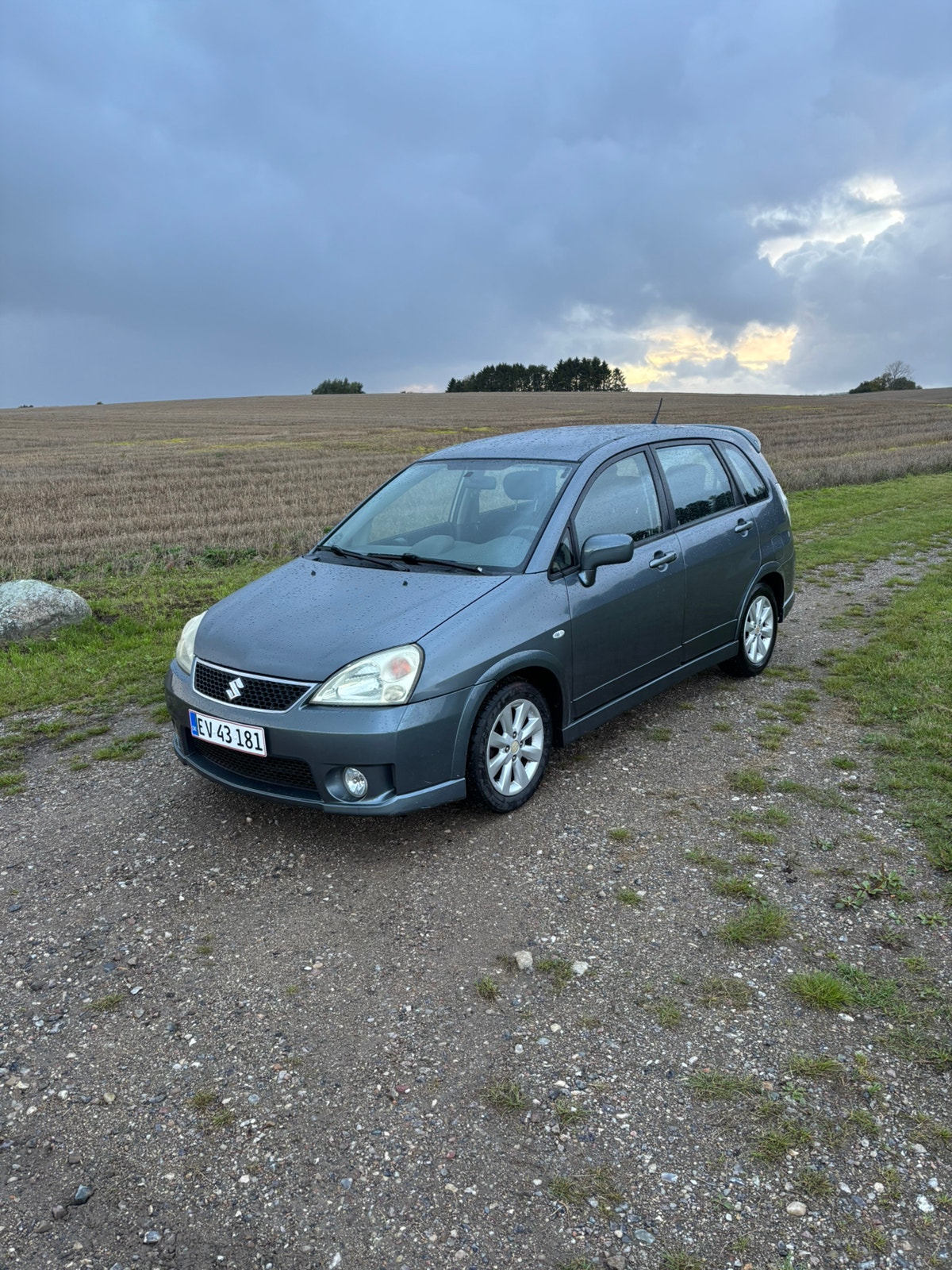 Suzuki Liana – billede 2
