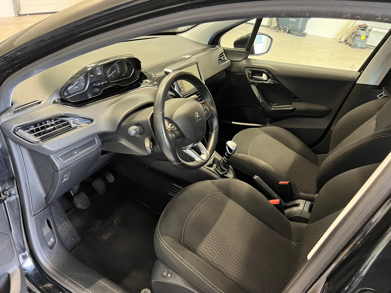 Peugeot 208 – billede 7