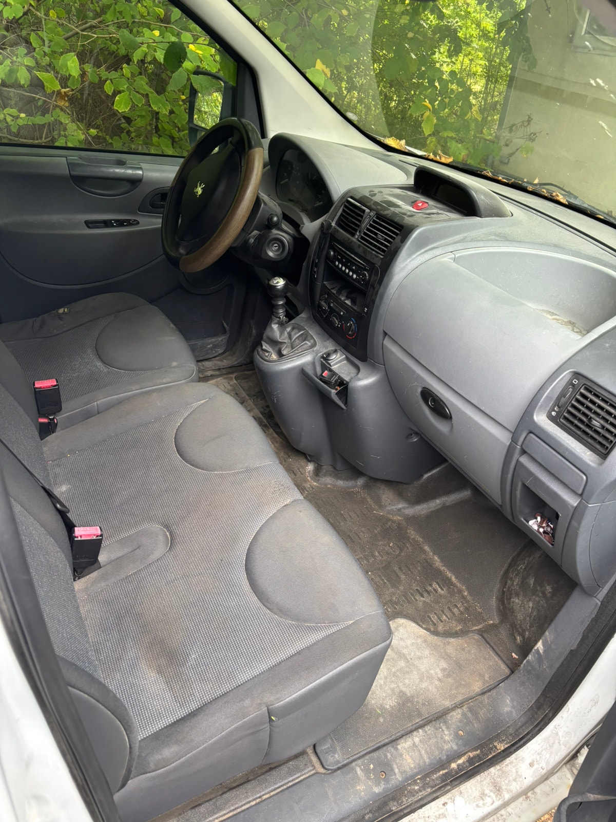 Peugeot Expert til salg hos Nabilli