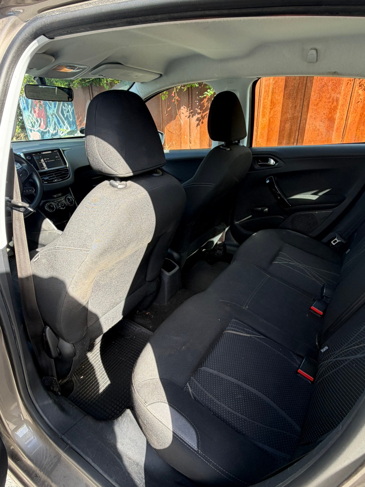 Peugeot 208 til salg hos Nabilli