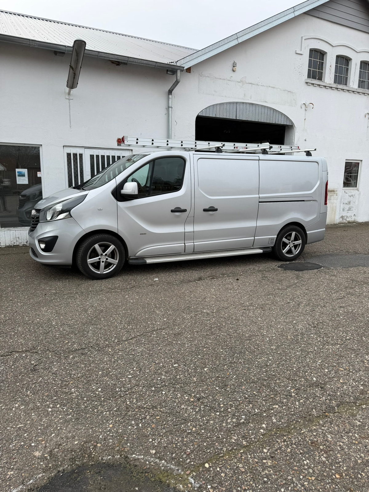 Opel Vivaro til salg hos Nabilli