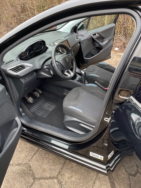 Peugeot 208 til salg hos Nabilli