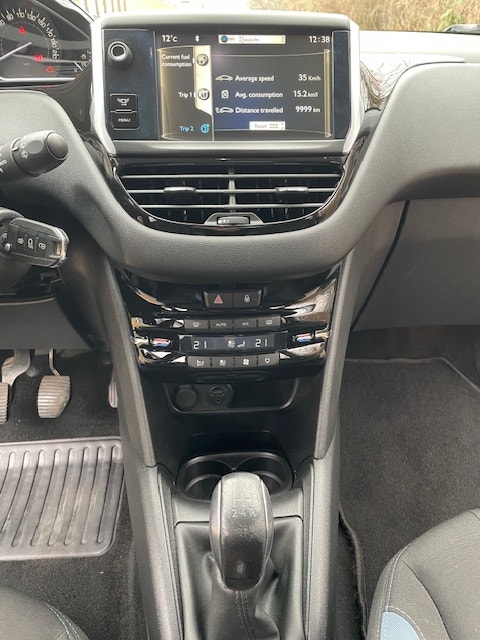 Peugeot 208 til salg hos Nabilli