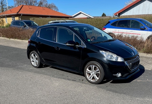 Peugeot 208 til salg hos Nabilli