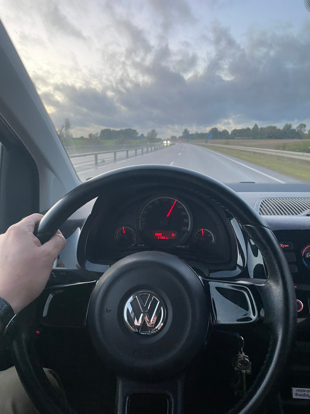 VW UP! til salg hos Nabilli