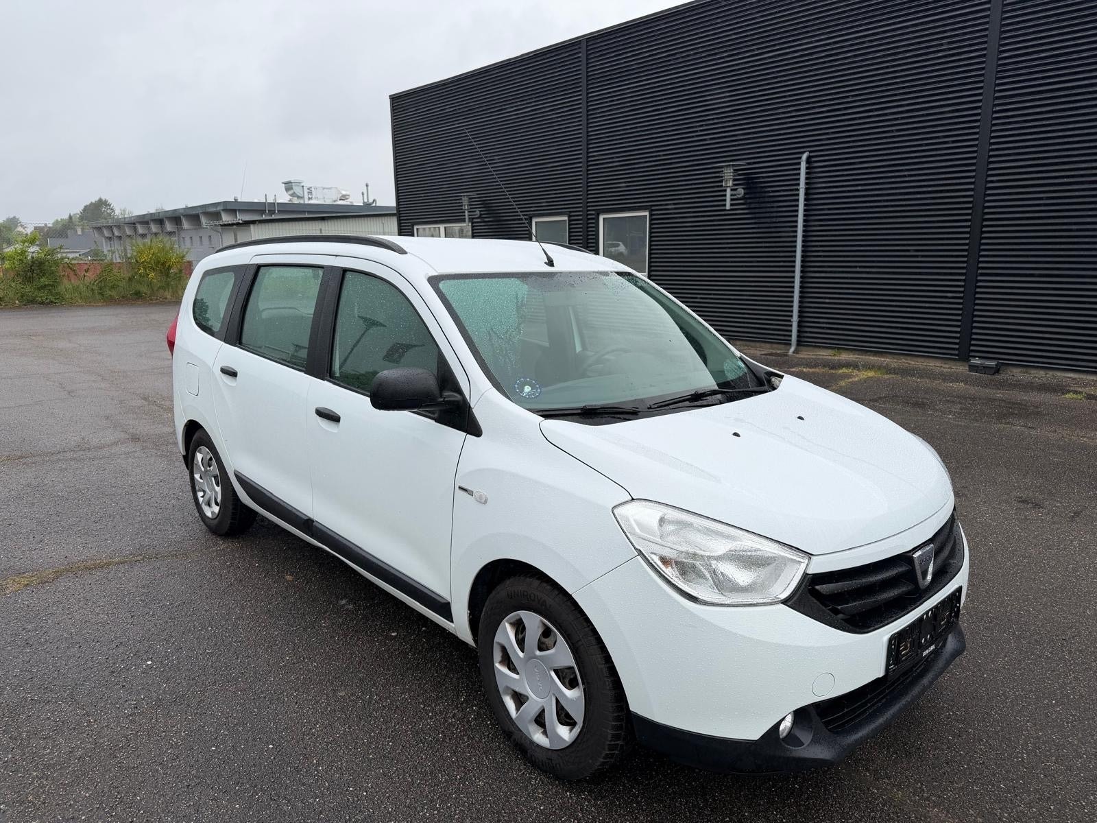 Dacia Lodgy til salg hos Nabilli
