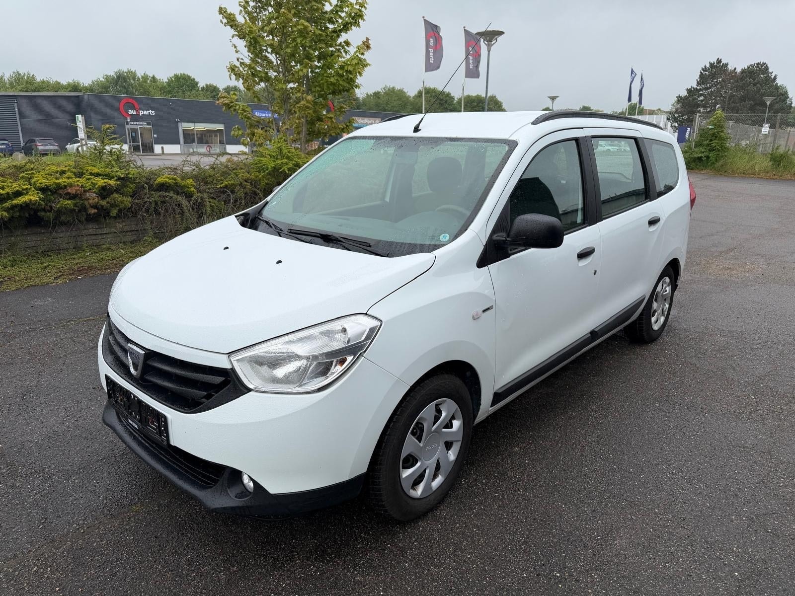 Dacia Lodgy til salg hos Nabilli