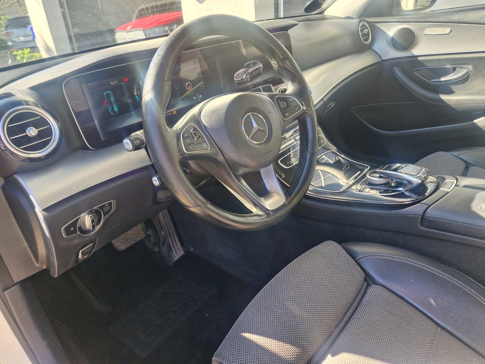 Mercedes E220 d til salg hos Nabilli