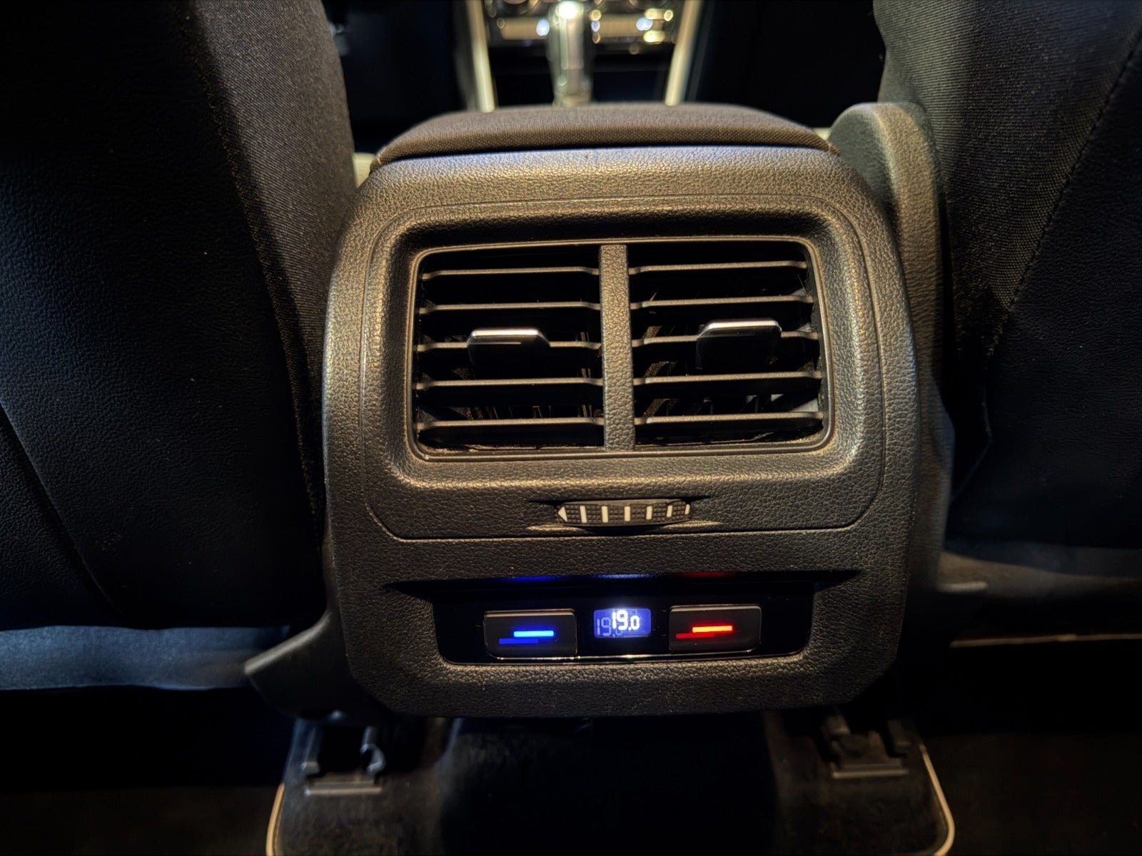 VW Touran til salg hos Nabilli