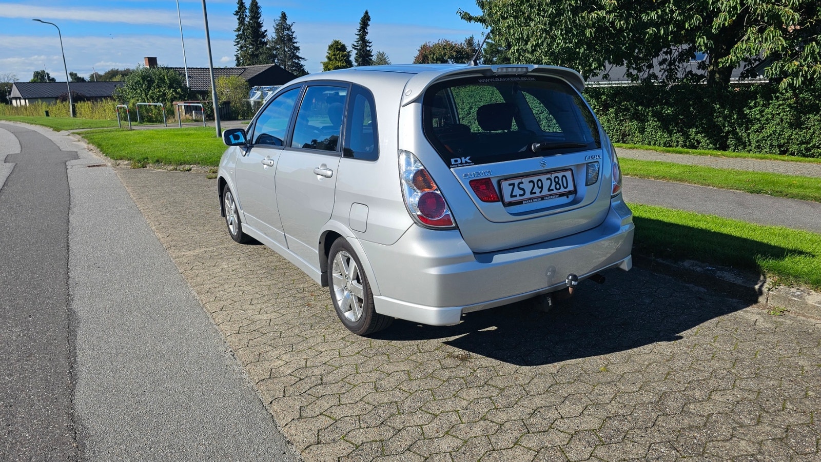 Suzuki Liana til salg hos Nabilli
