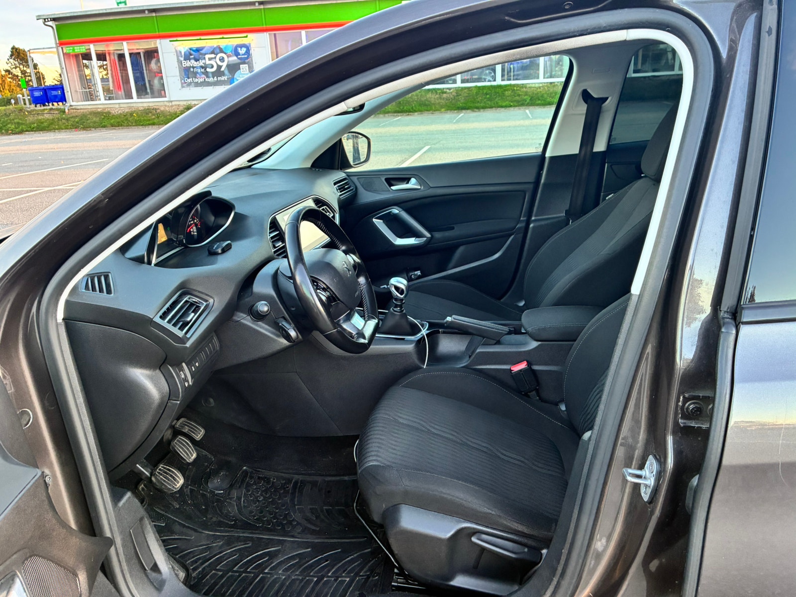 Peugeot 308 til salg hos Nabilli