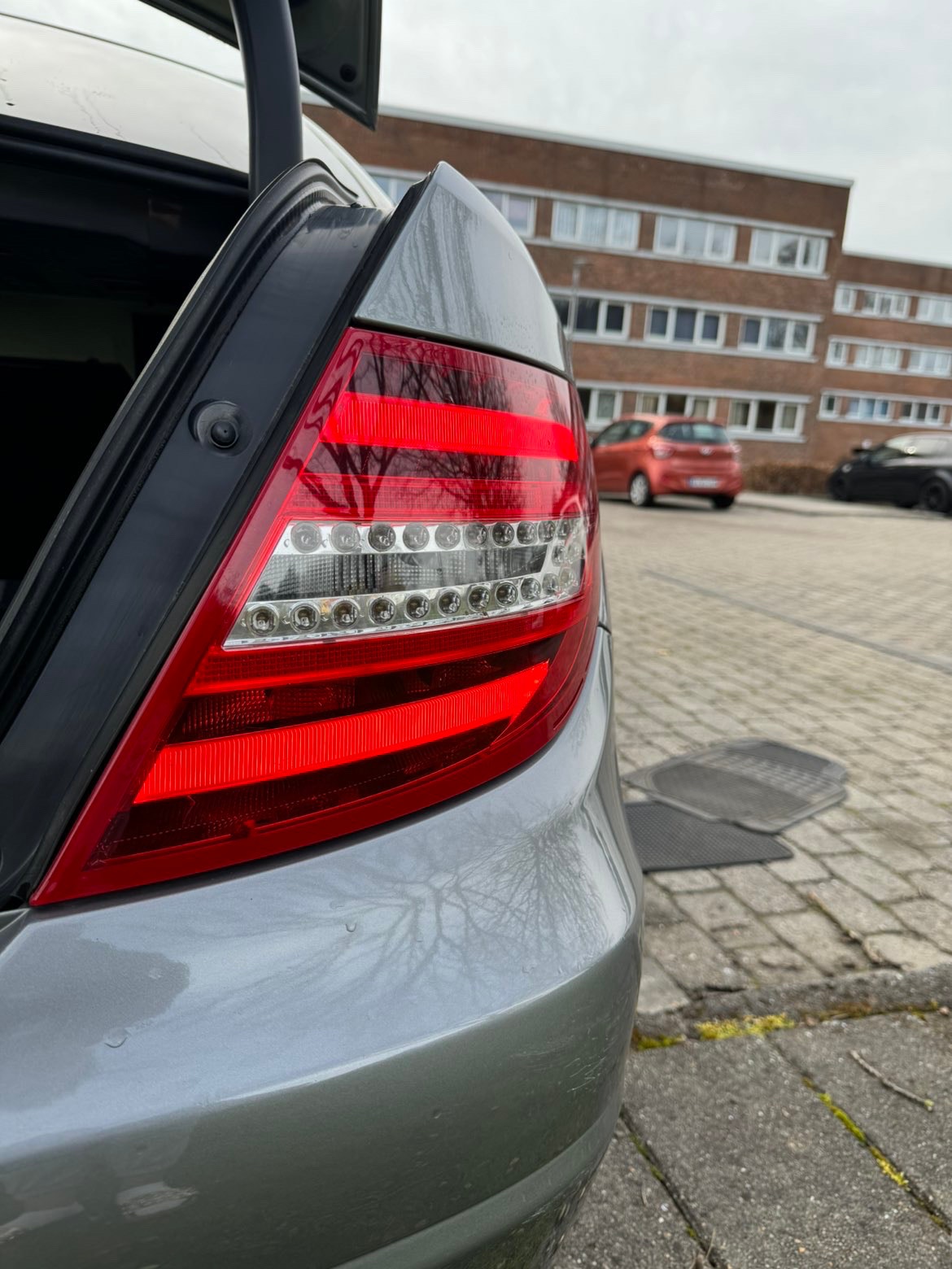 Mercedes C180 til salg hos Nabilli