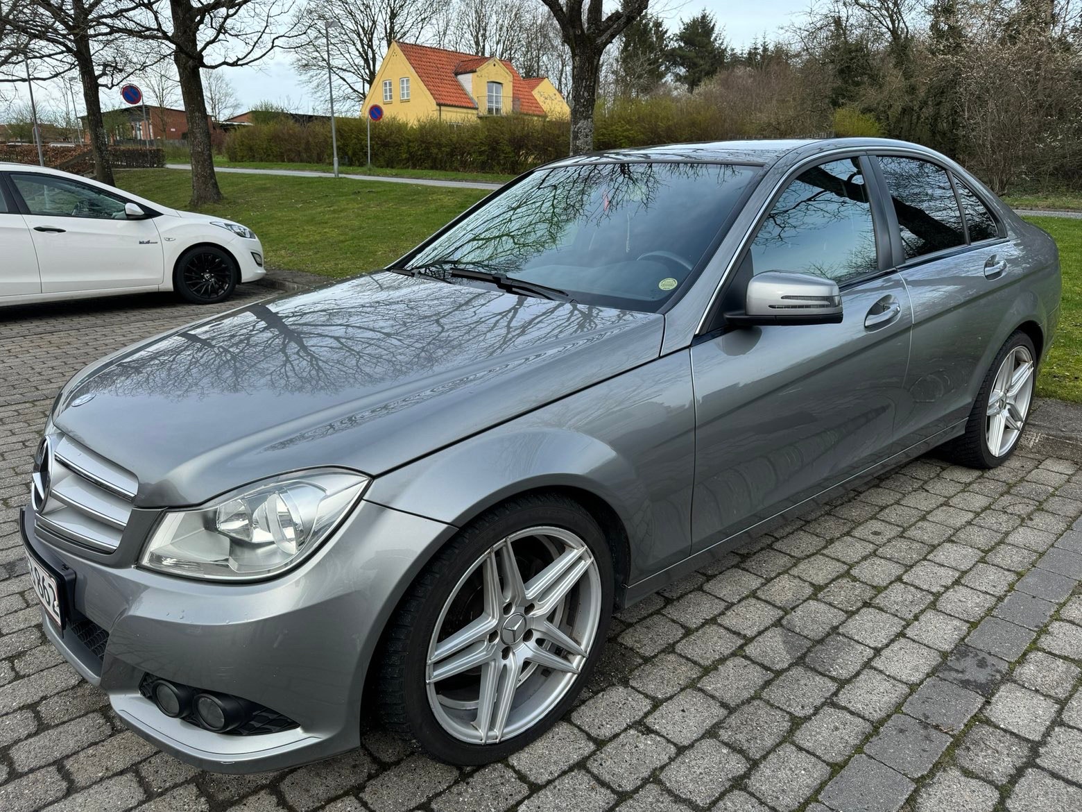 Mercedes C180 til salg hos Nabilli