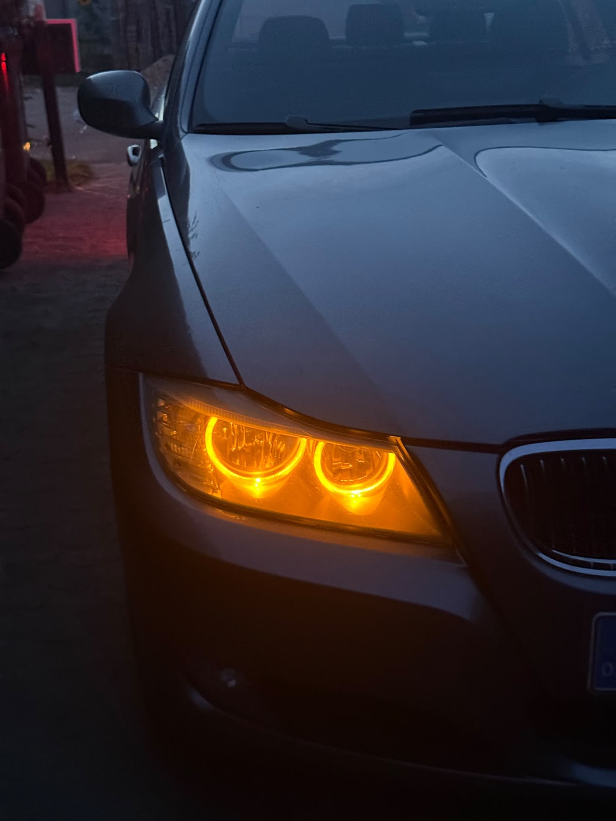 BMW 318i til salg hos Nabilli