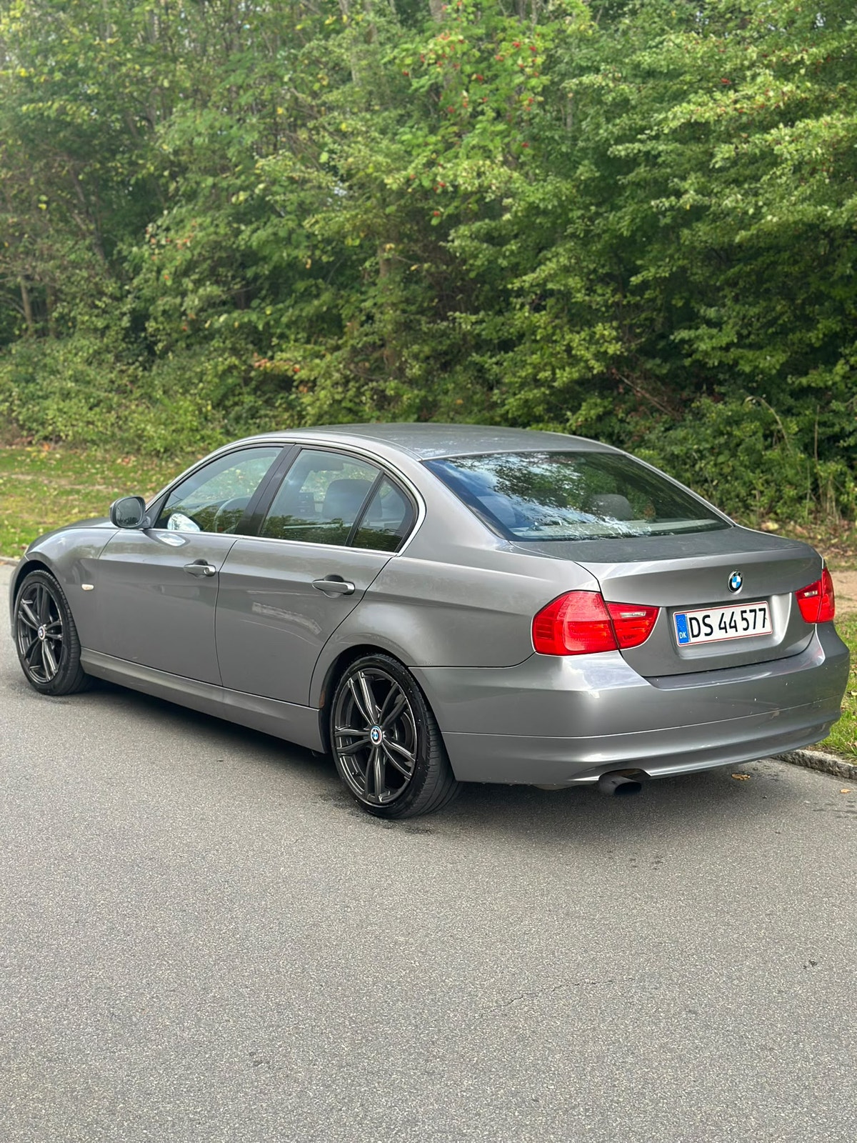 BMW 318i til salg hos Nabilli