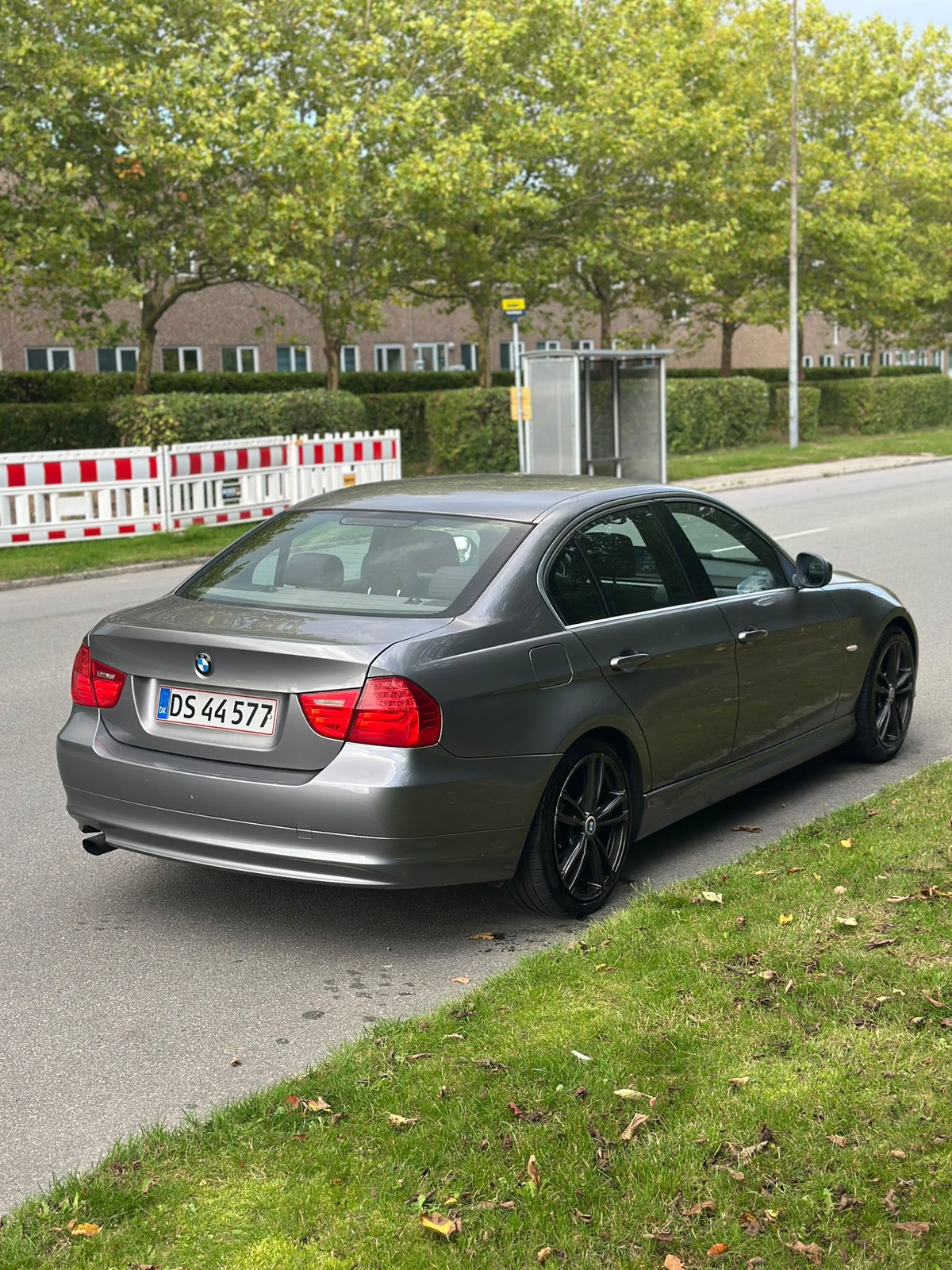 BMW 318i til salg hos Nabilli