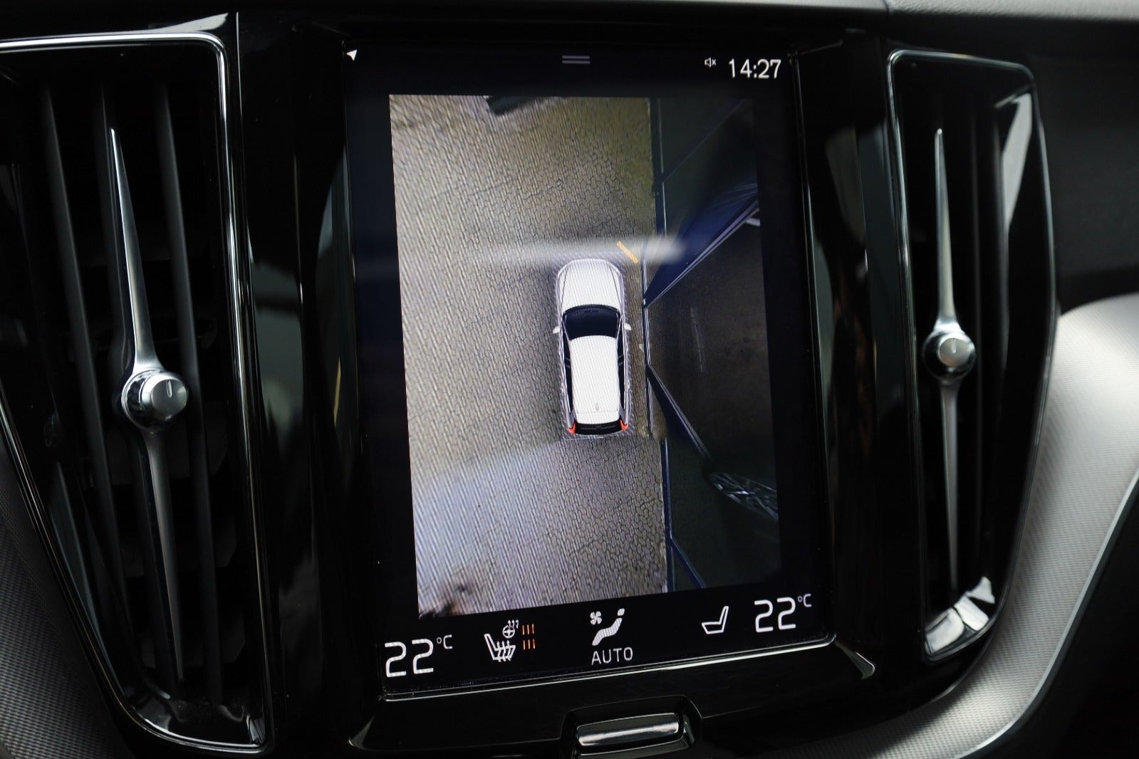 Volvo XC60 til salg hos Nabilli