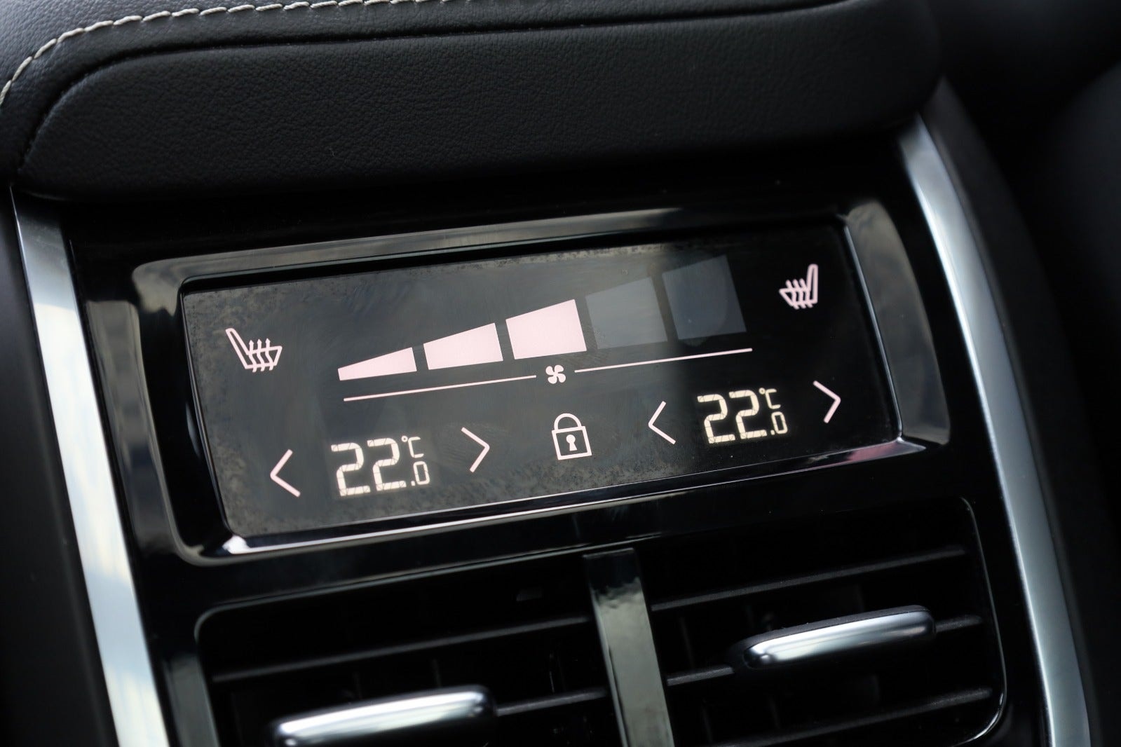 Volvo XC60 til salg hos Nabilli