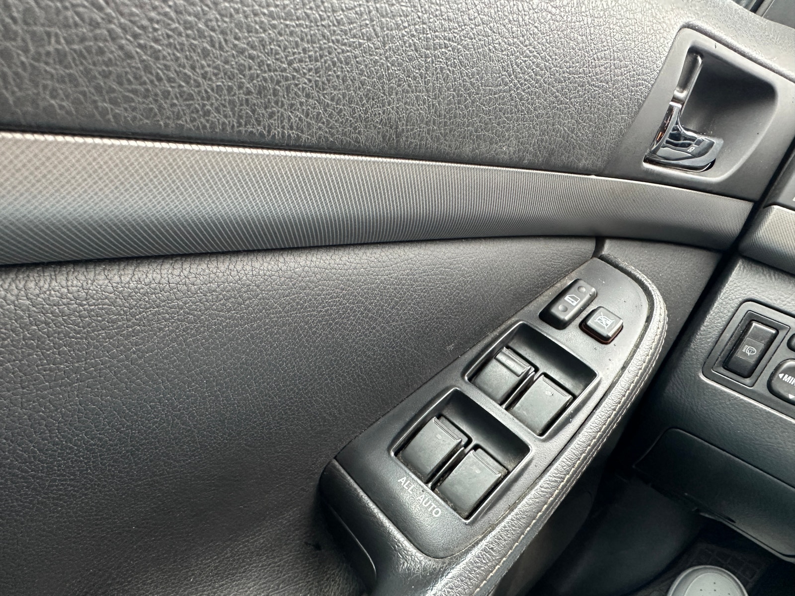 Toyota Avensis – billede 5