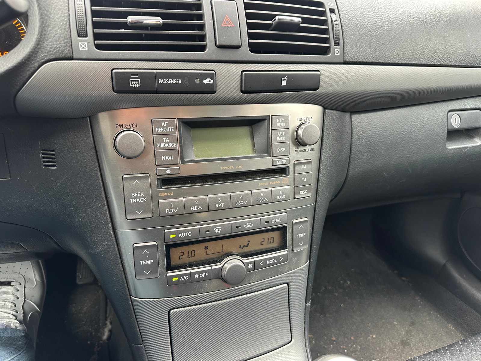 Toyota Avensis – billede 13