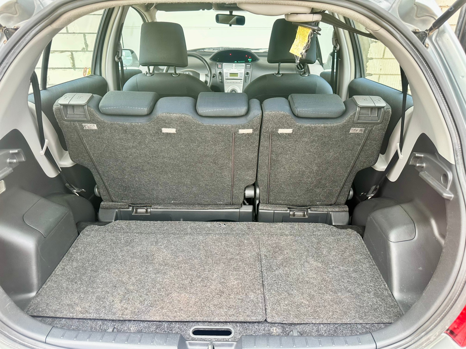 Toyota Yaris til salg hos Nabilli