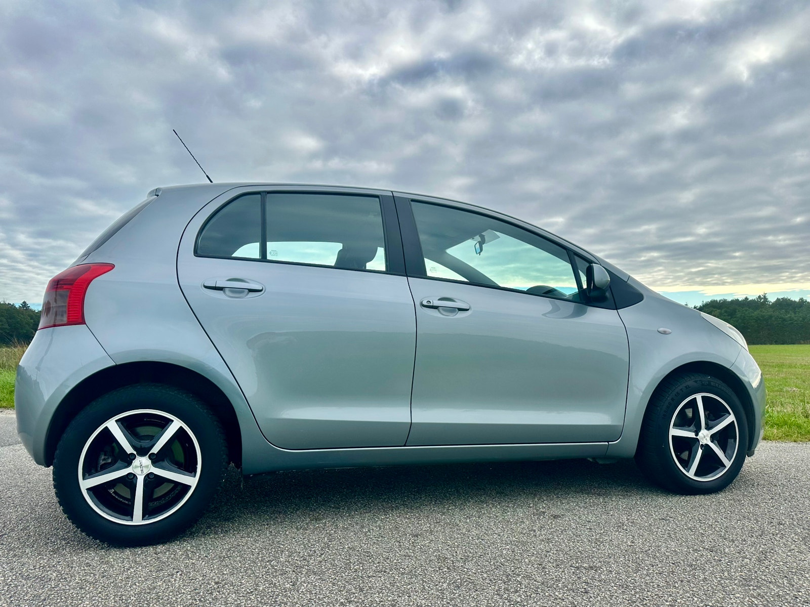 Toyota Yaris til salg hos Nabilli