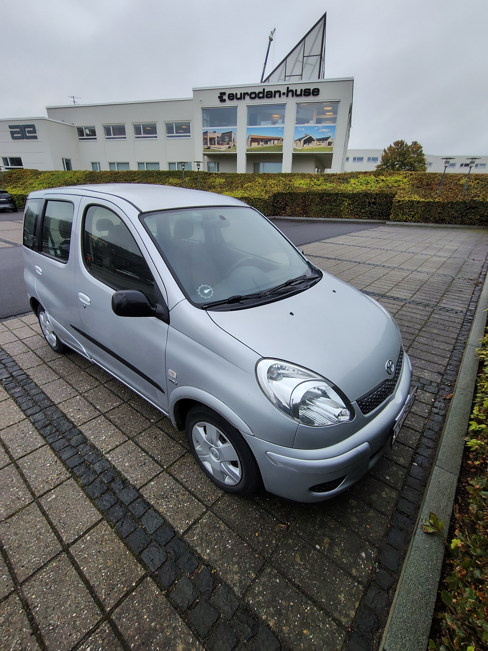 Toyota Yaris Verso til salg hos Nabilli