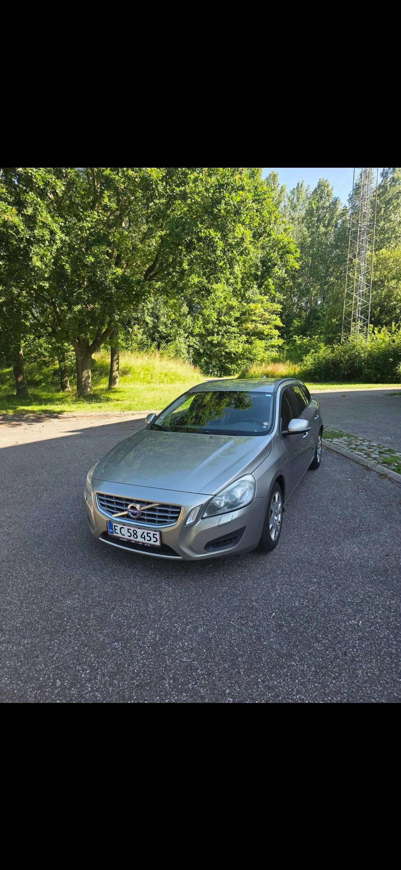 Volvo V60 til salg hos Nabilli