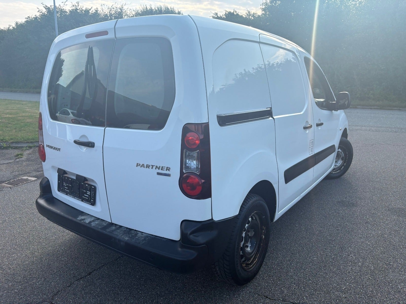 Peugeot Partner til salg hos Nabilli