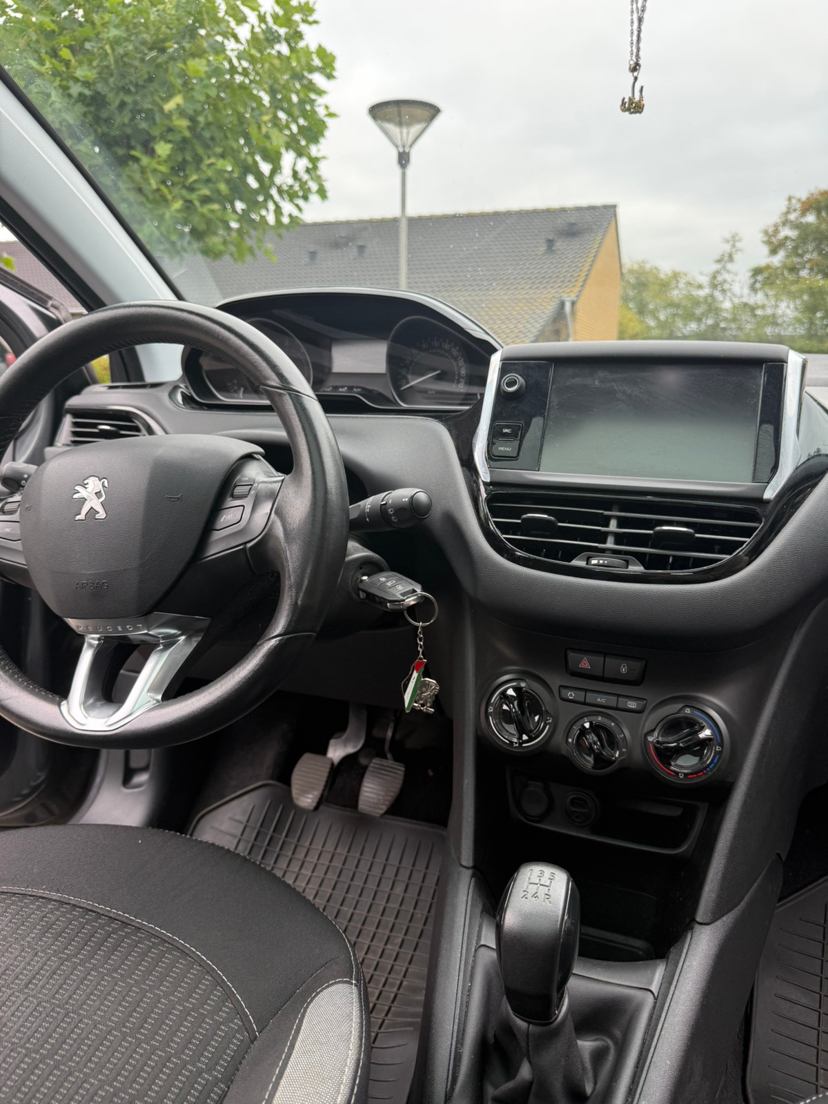 Peugeot 208 til salg hos Nabilli