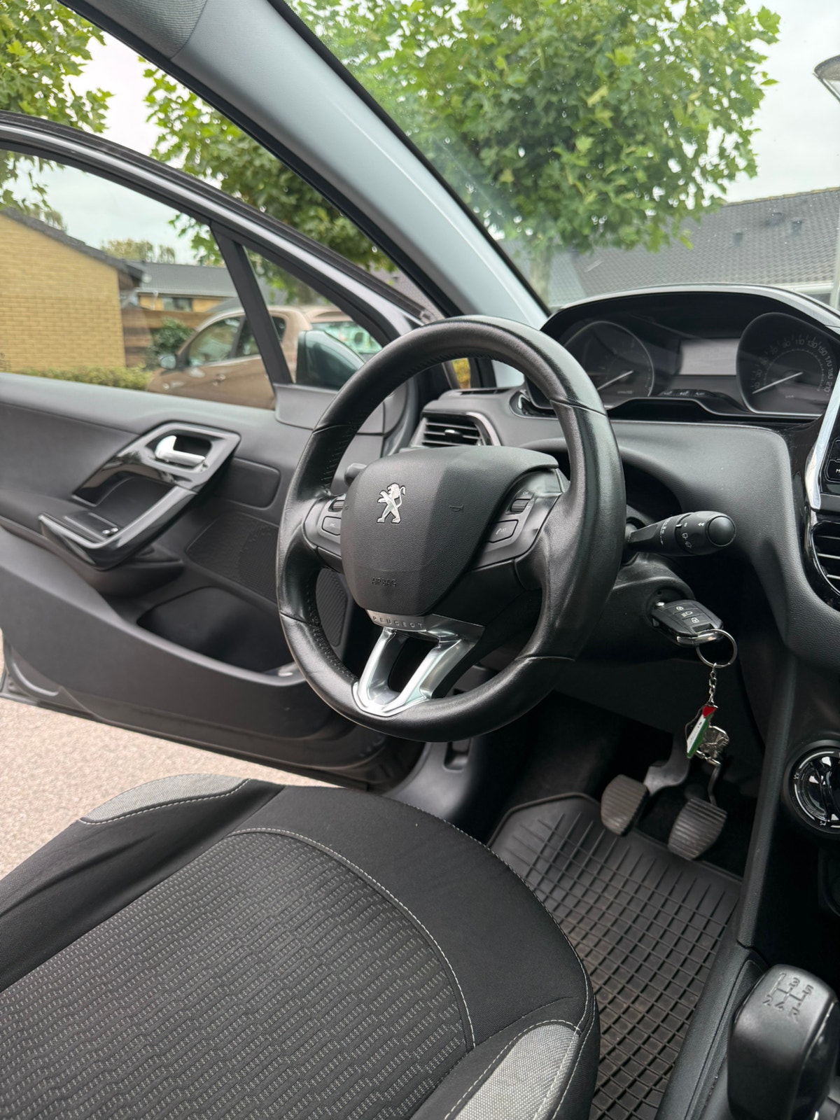 Peugeot 208 til salg hos Nabilli
