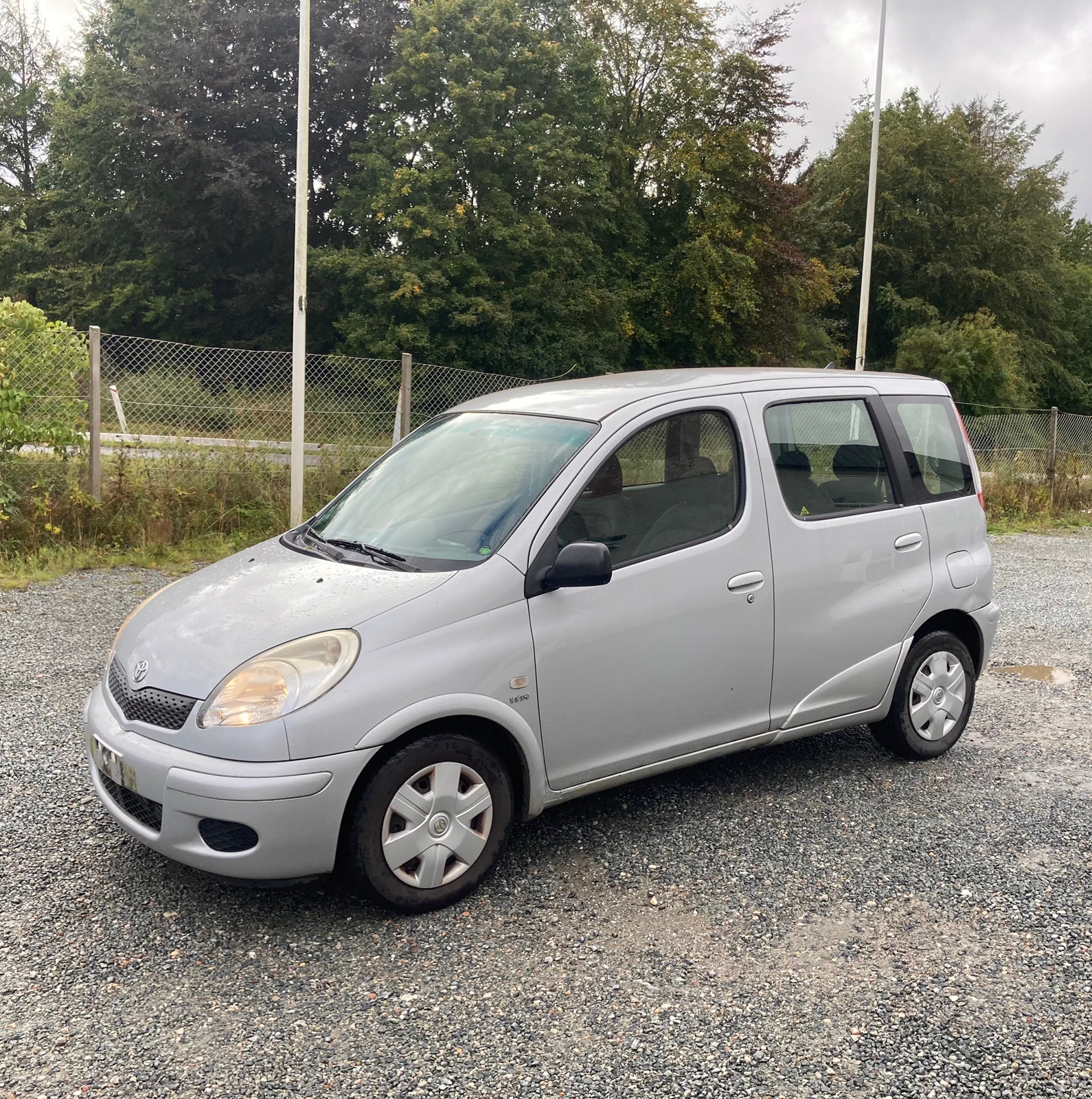 Toyota Yaris Verso til salg hos Nabilli