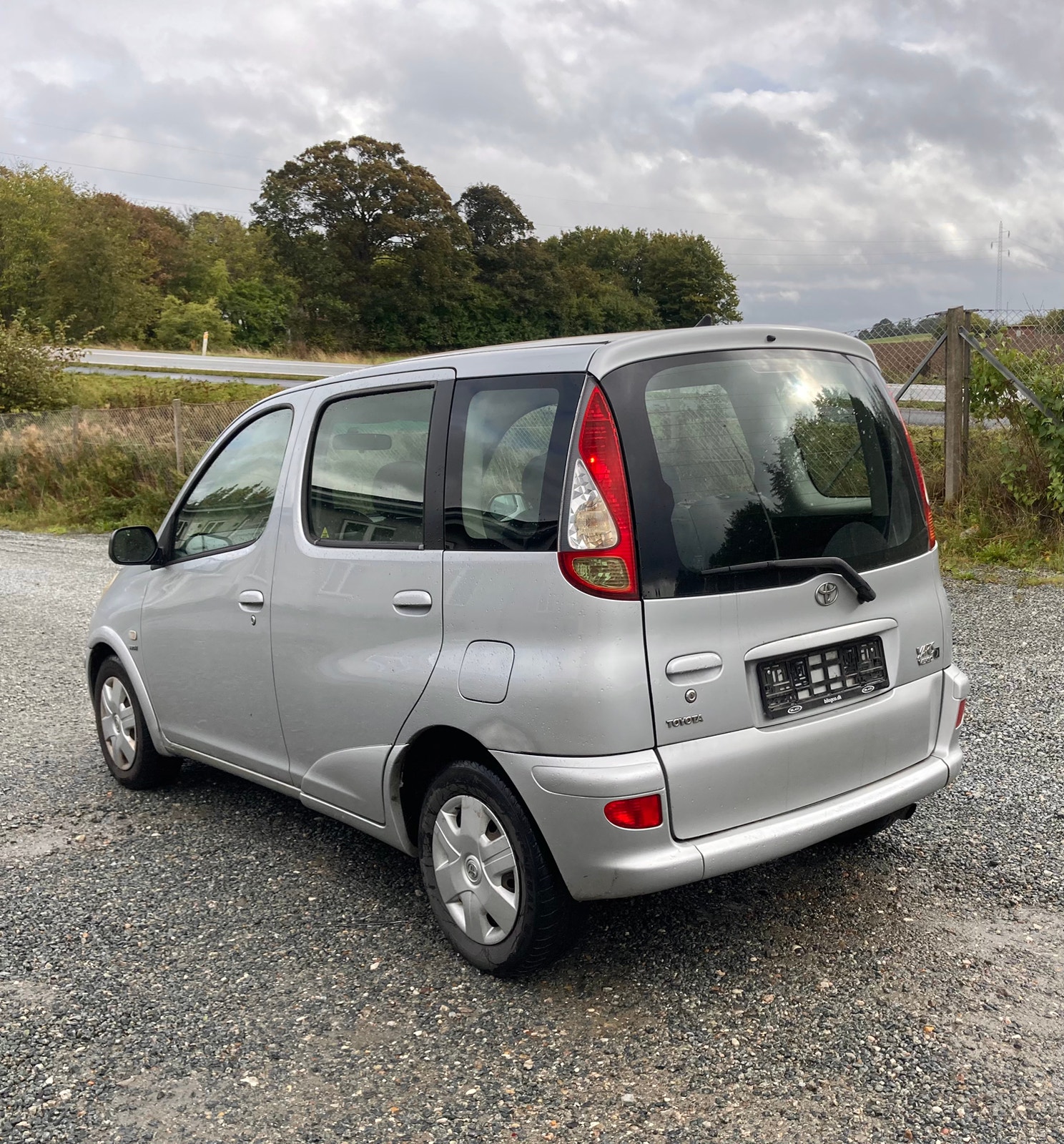 Toyota Yaris Verso til salg hos Nabilli