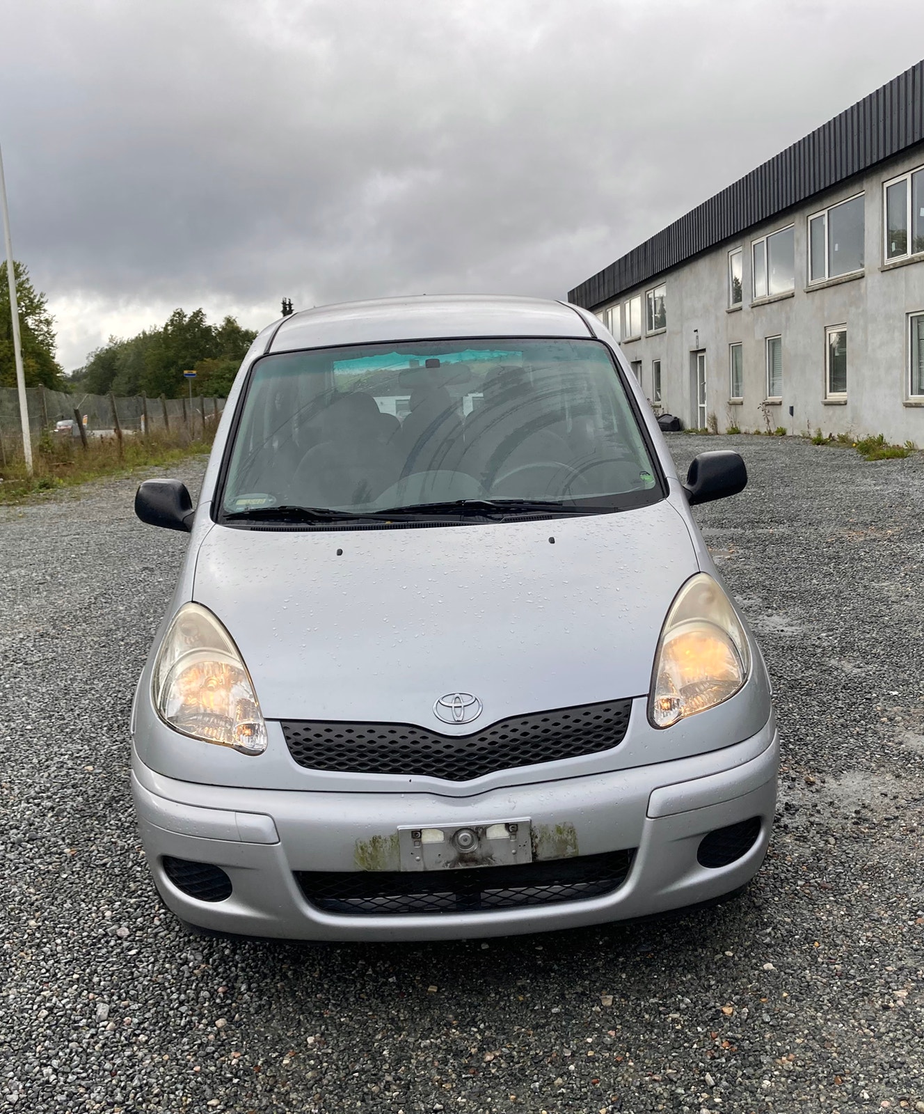 Toyota Yaris Verso til salg hos Nabilli
