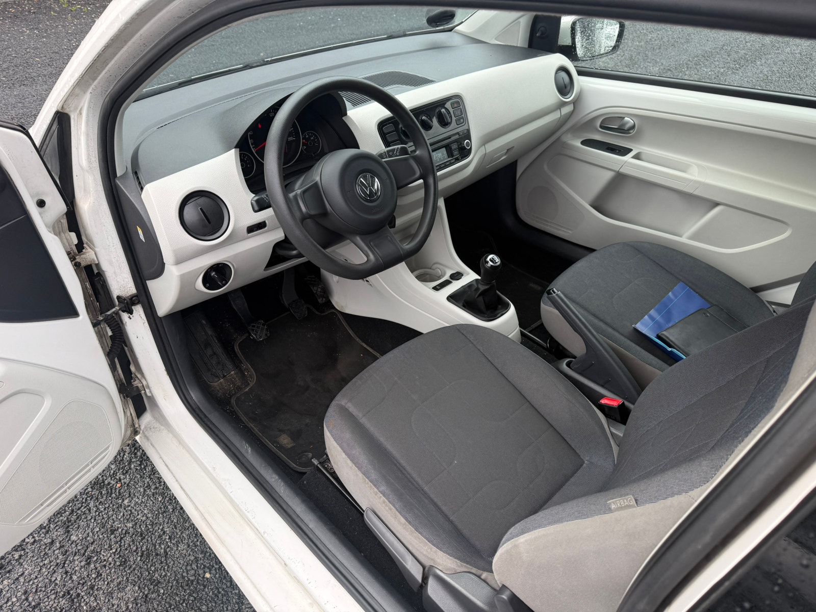 VW UP! til salg hos Nabilli