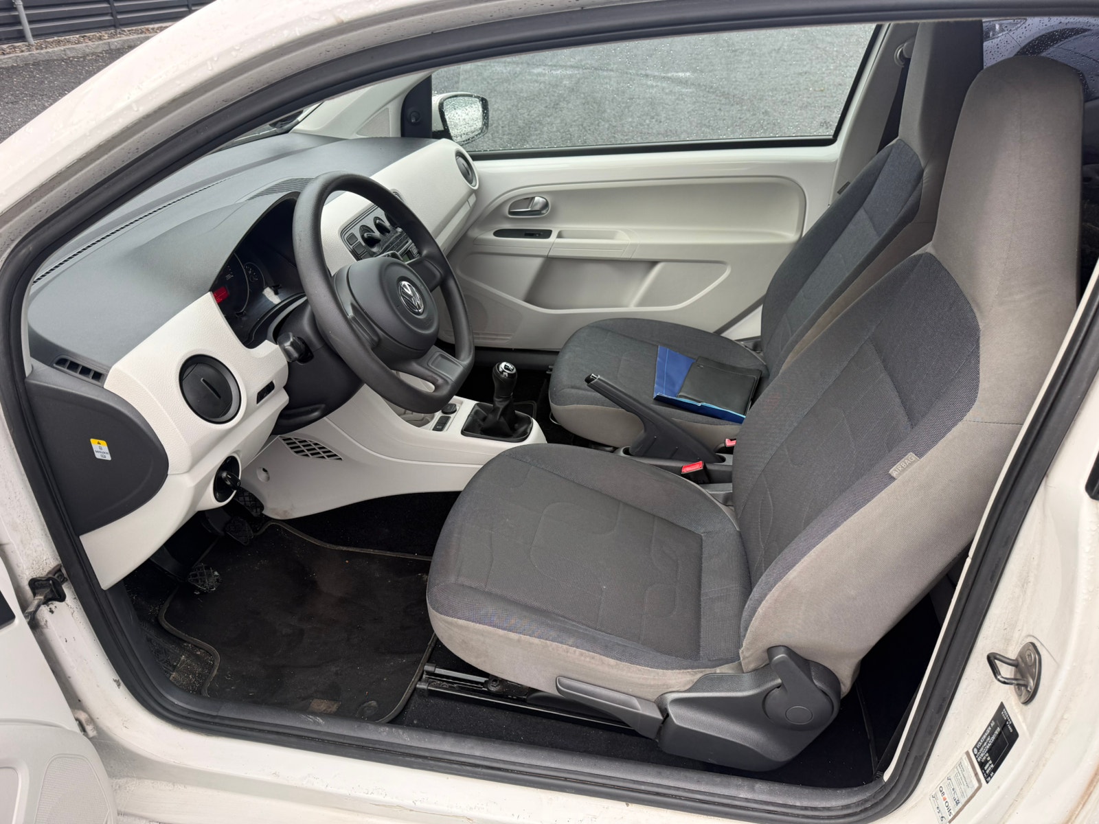 VW UP! til salg hos Nabilli