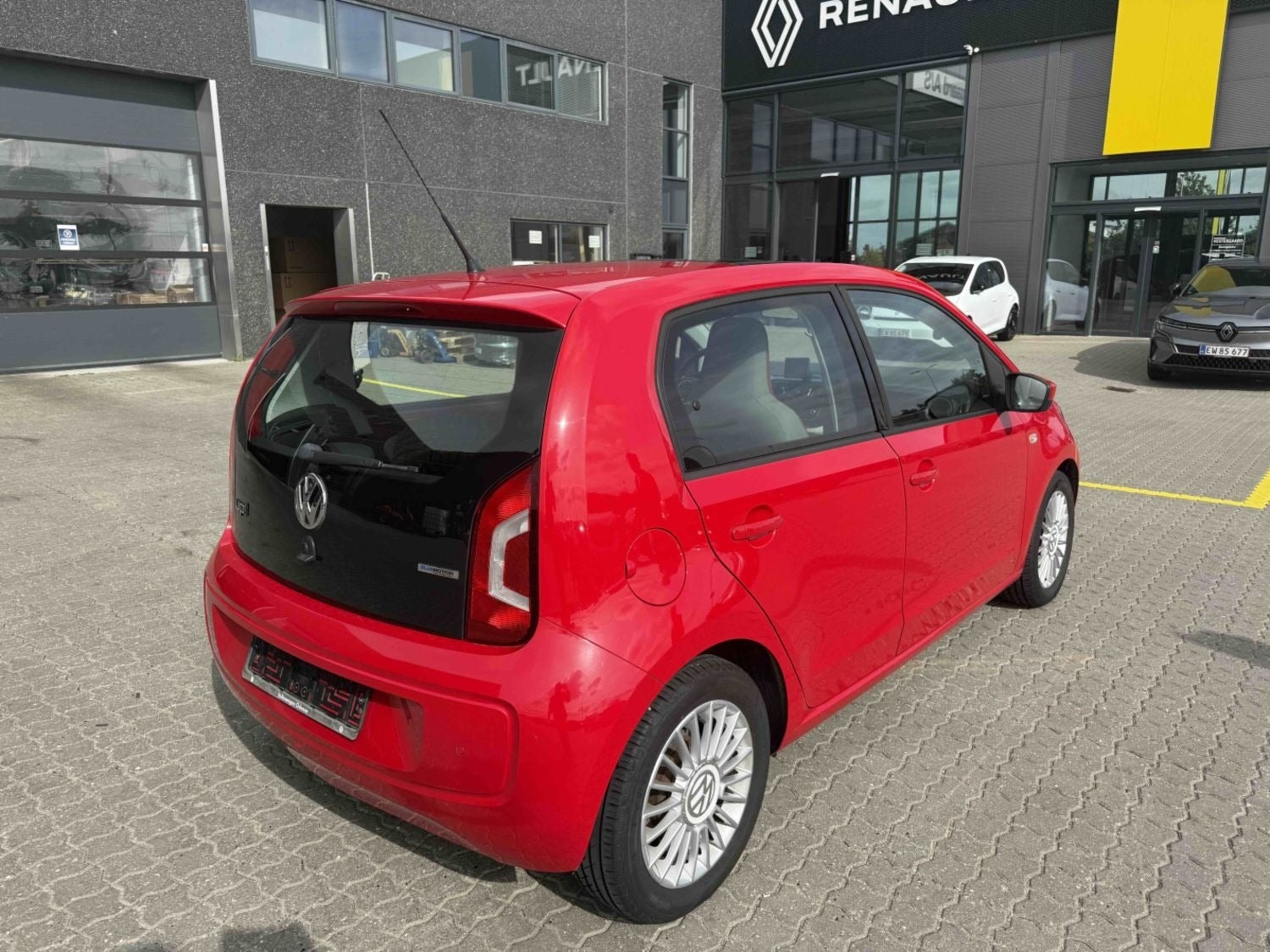 VW UP! til salg hos Nabilli