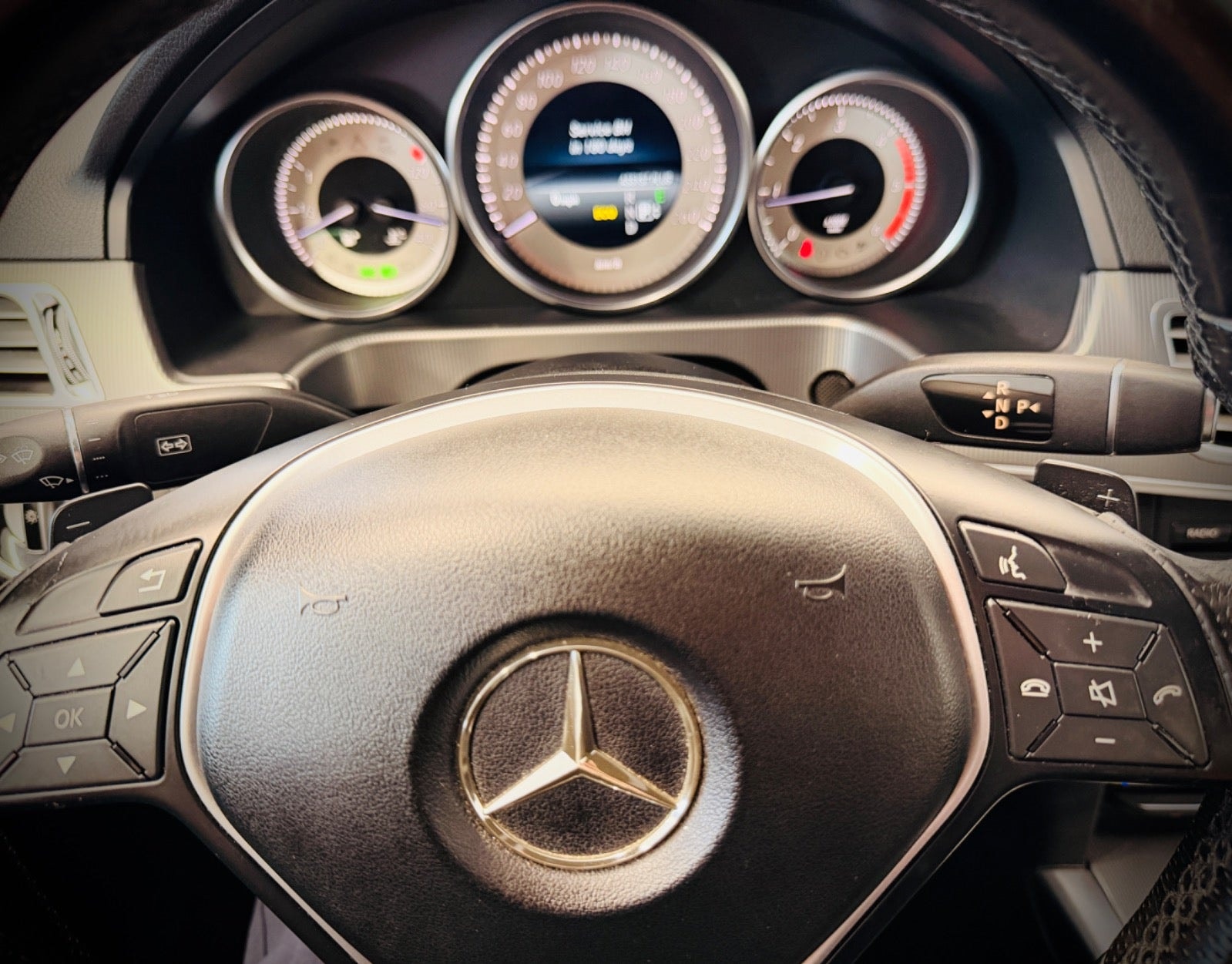 Mercedes E220 til salg hos Nabilli