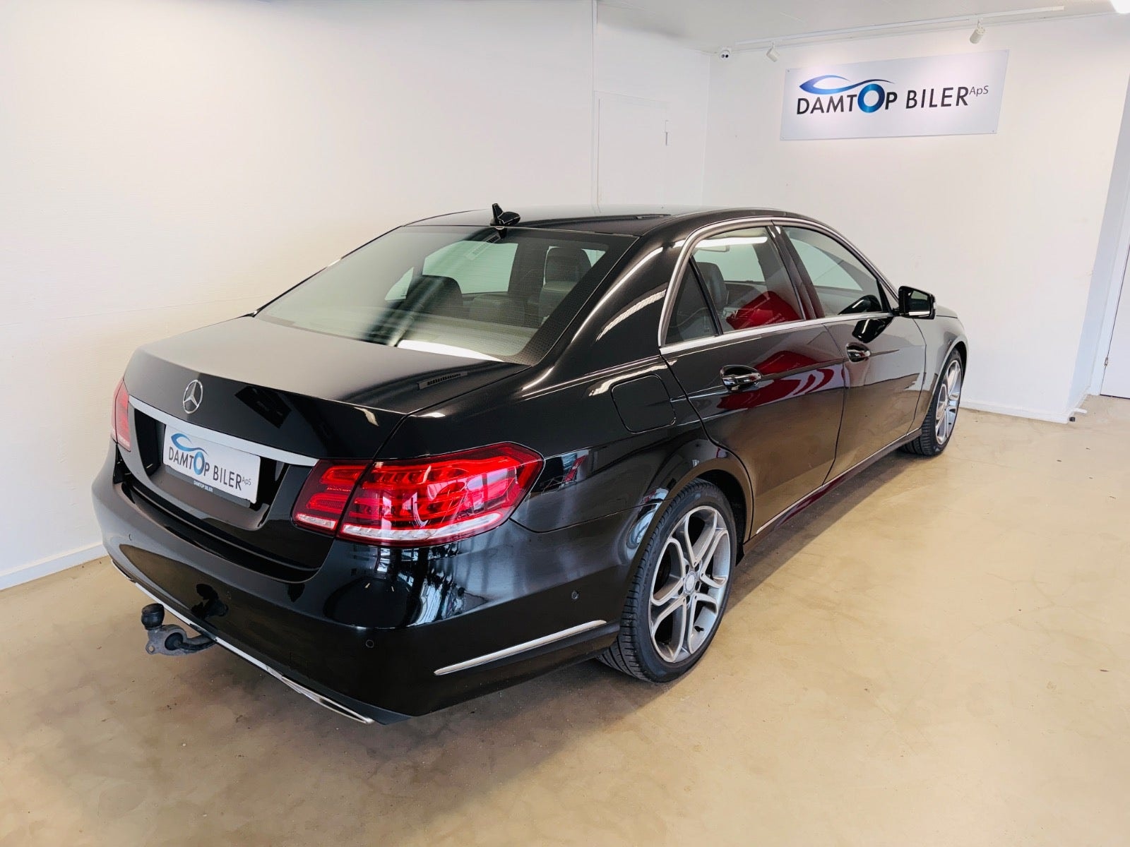 Mercedes E220 til salg hos Nabilli