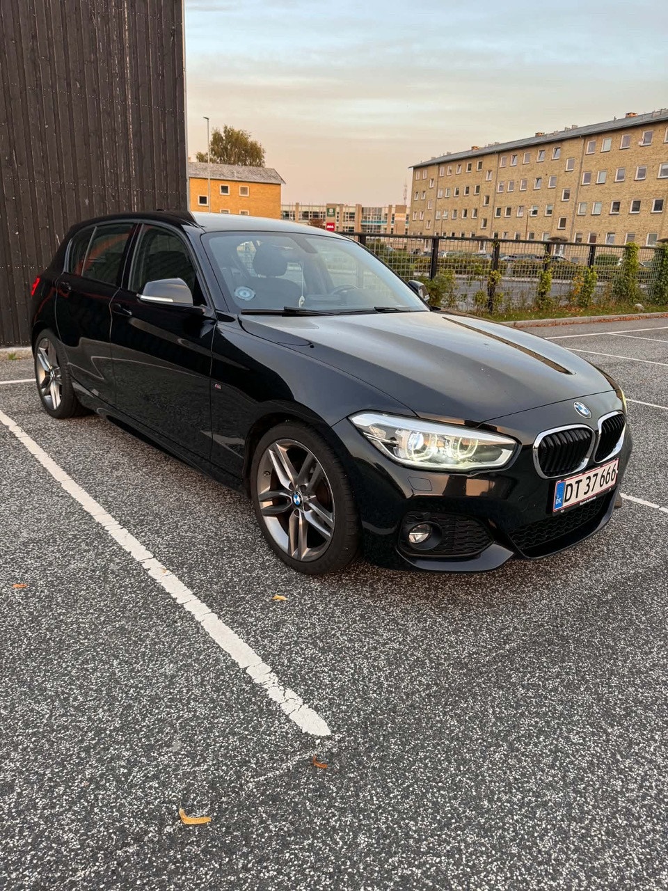 BMW 118d til salg hos Nabilli