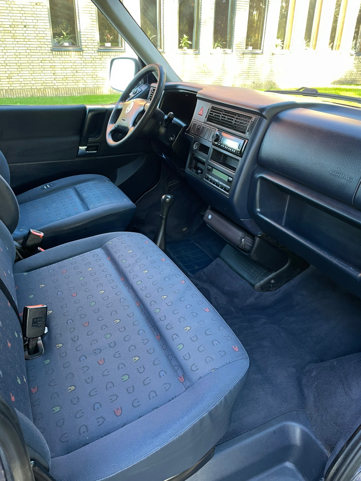VW Caravelle til salg hos Nabilli