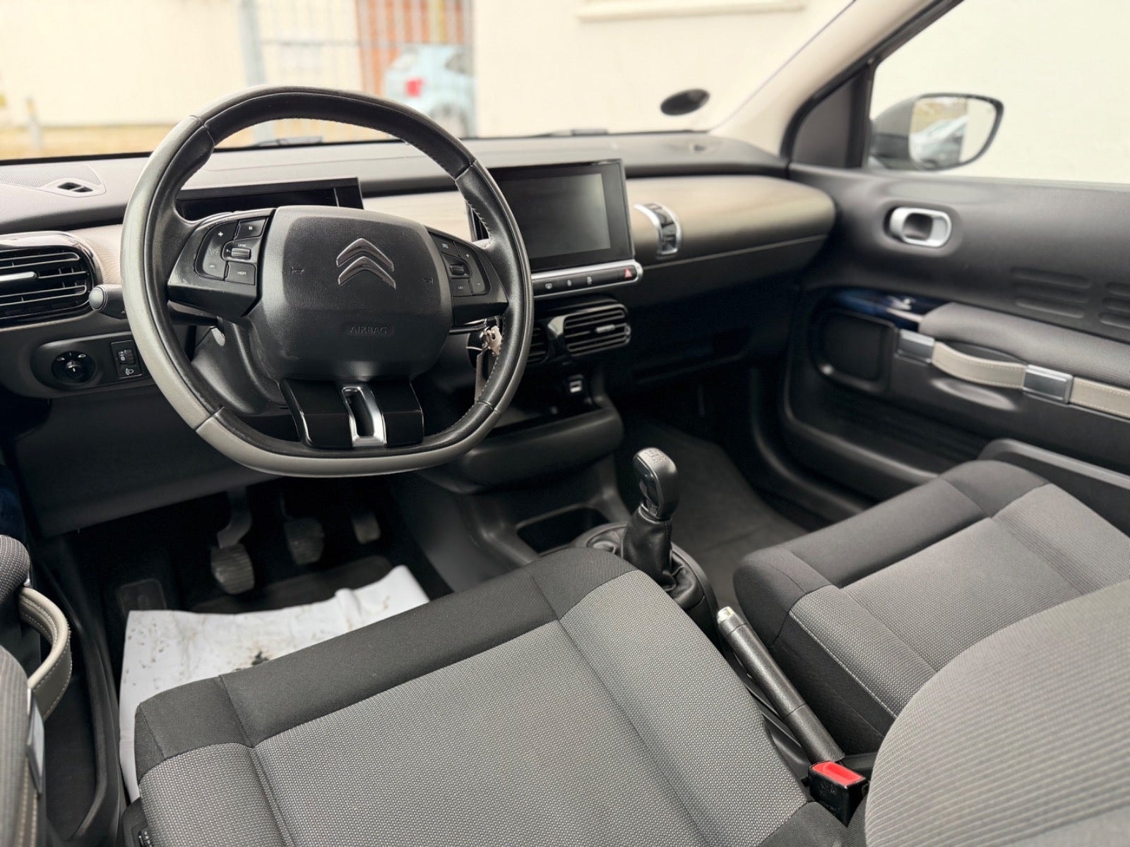 Citroen C4 Cactus til salg hos Nabilli