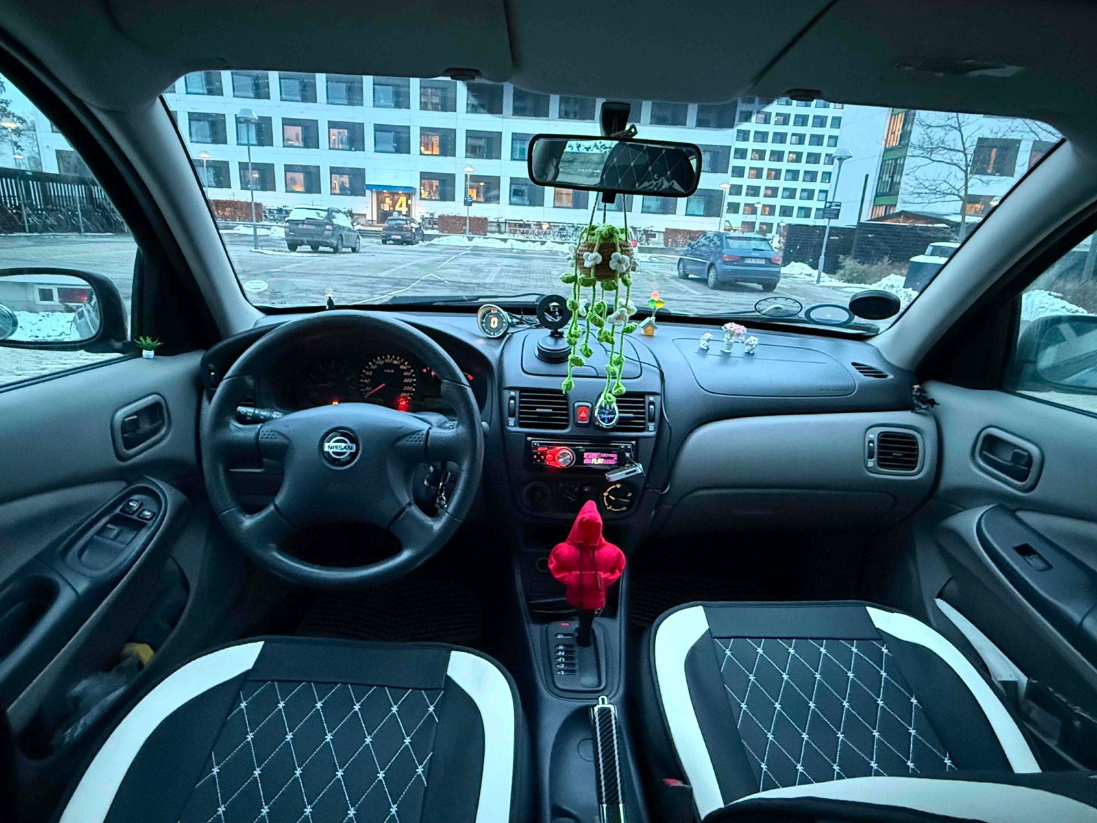 Nissan Almera til salg hos Nabilli