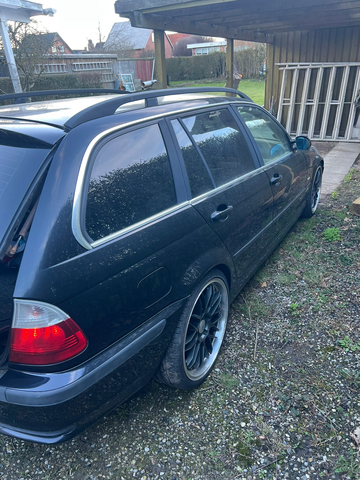 BMW 328i til salg hos Nabilli