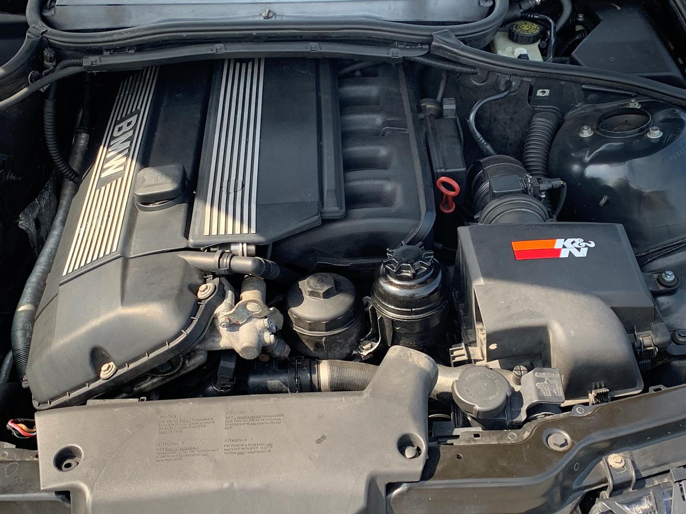 BMW 328i til salg hos Nabilli