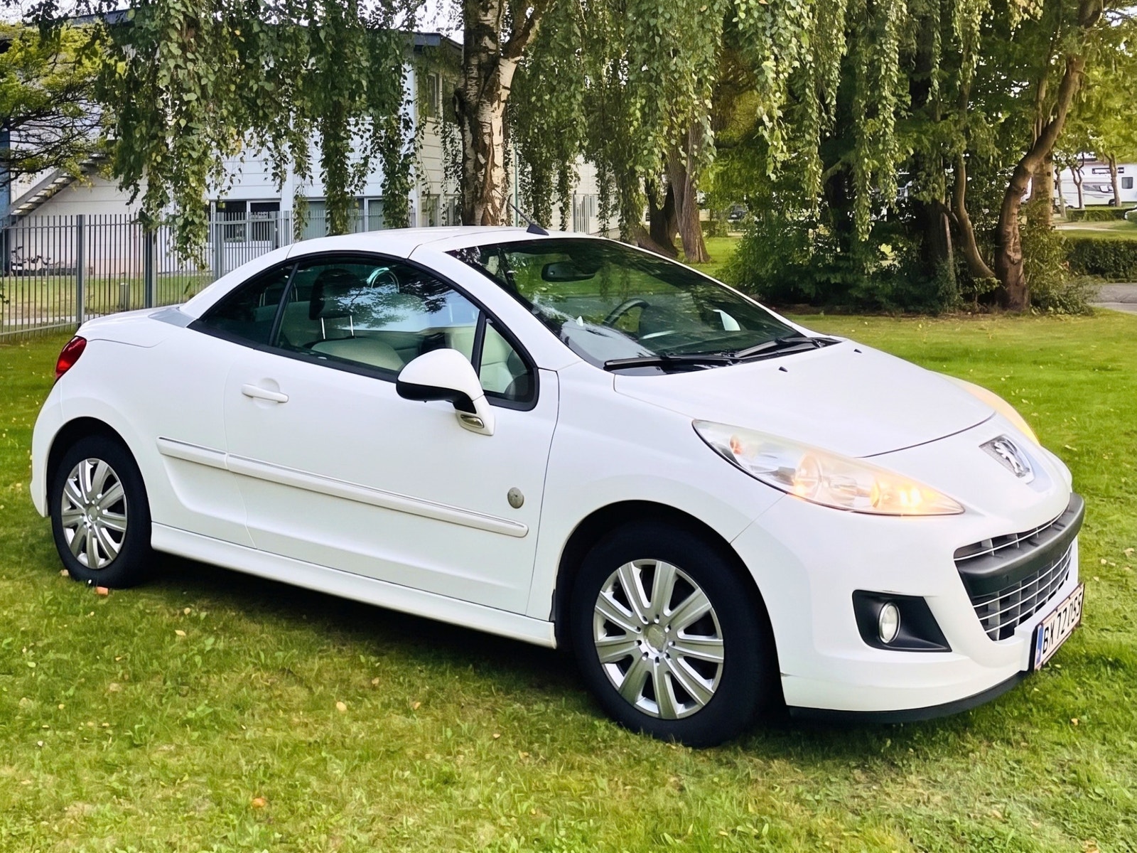 Peugeot 207 CC til salg hos Nabilli