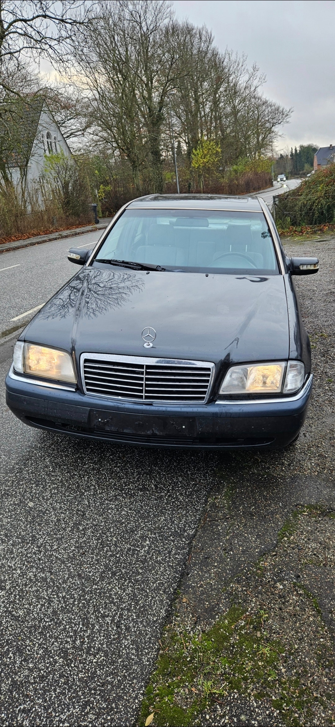 Mercedes C280 til salg hos Nabilli