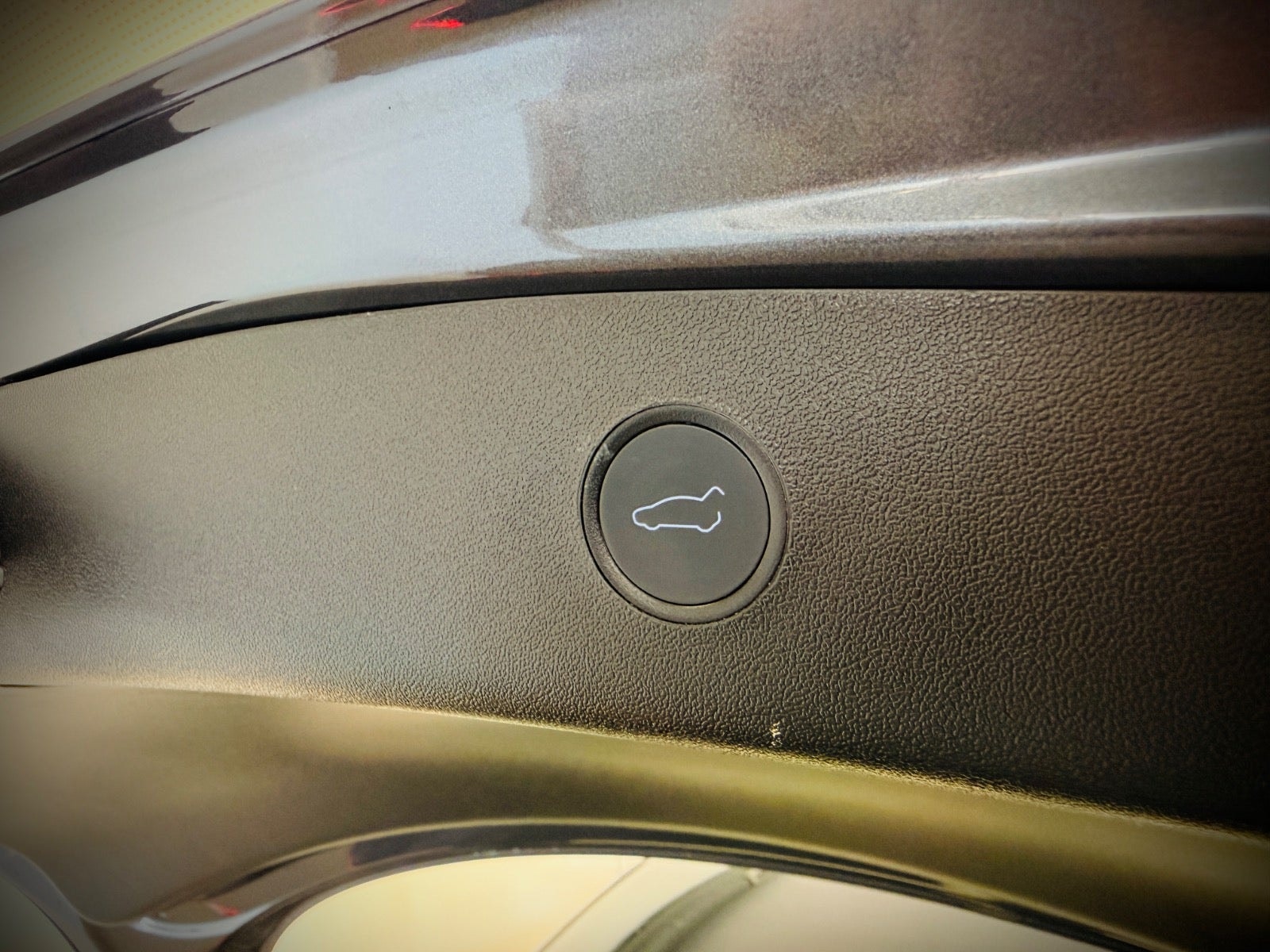 Tesla Model 3 til salg hos Nabilli