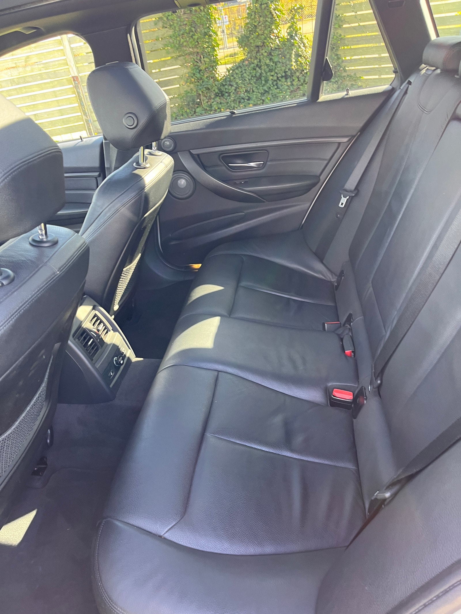 BMW 330d til salg hos Nabilli